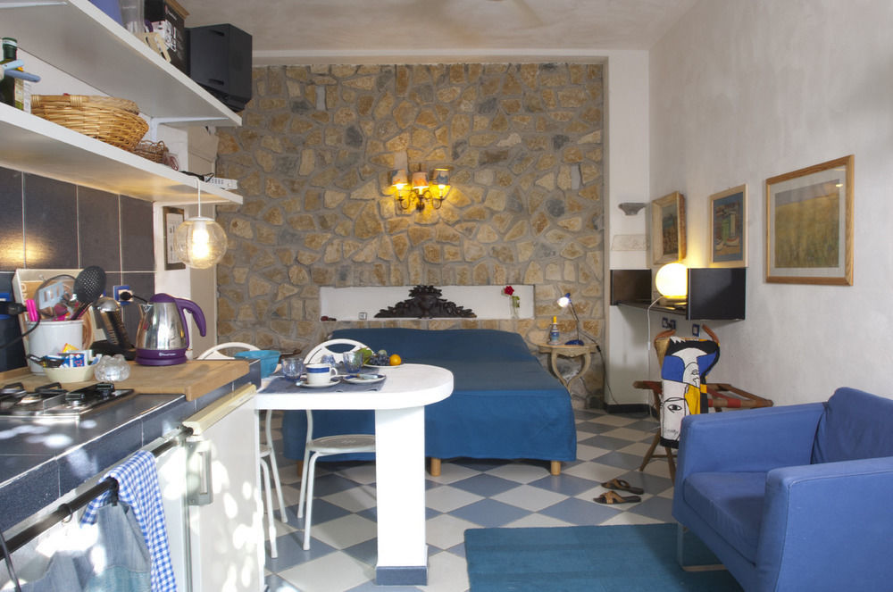 I Giardini Dei Sensi Aparthotel Positano Luaran gambar