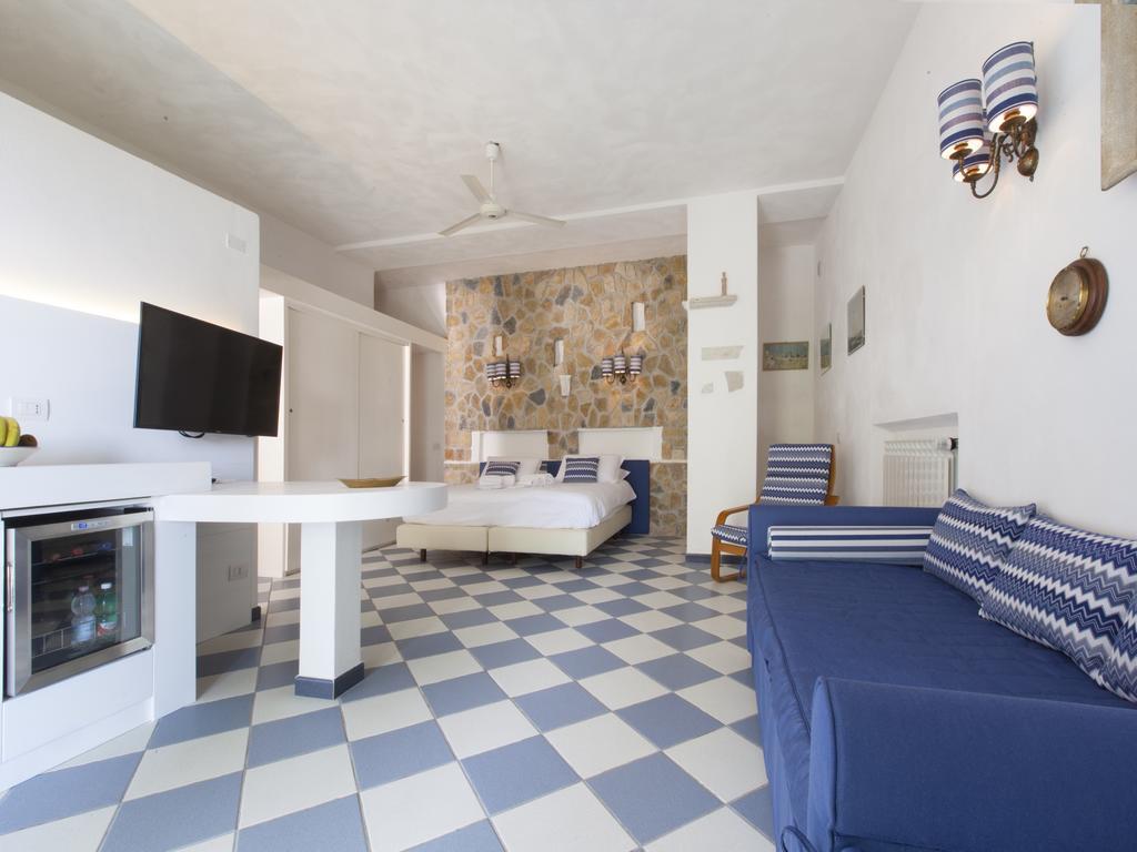 I Giardini Dei Sensi Aparthotel Positano Luaran gambar